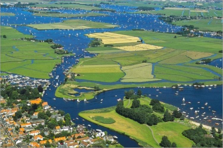 Boathouse At Unescco Fort And Magnificent Lake-View Roelofarendsveen Luaran gambar