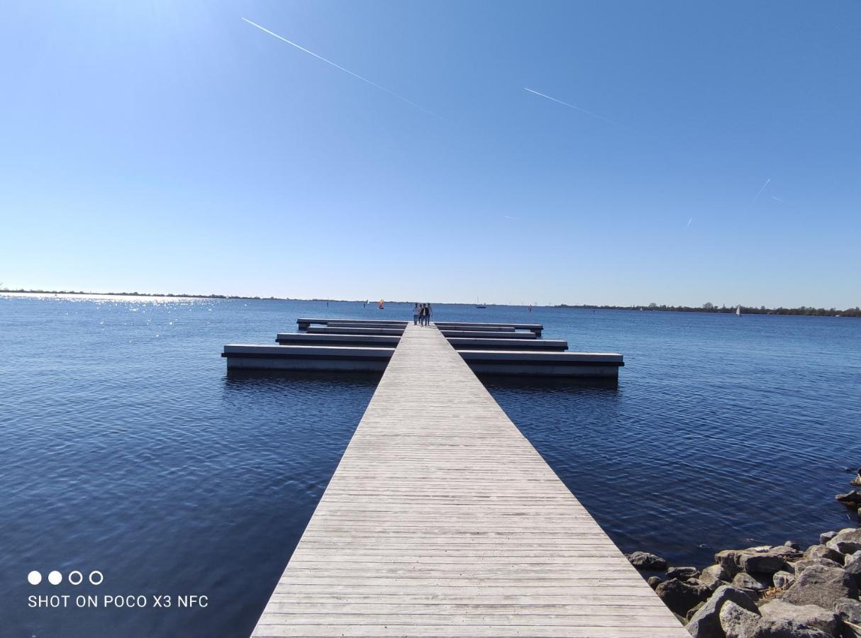 Boathouse At Unescco Fort And Magnificent Lake-View Roelofarendsveen Luaran gambar